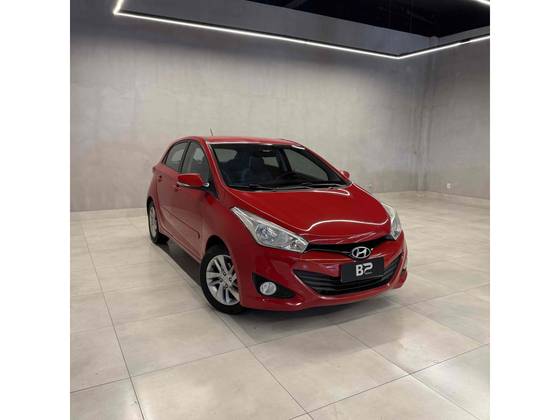 HYUNDAI HB20 1.6 PREMIUM 16V FLEX 4P MANUAL HYUNDAI HB20 1.6 PREMIUM 16V FLEX 4P MANUAL